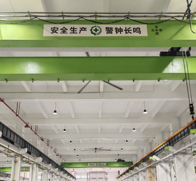 Shanghai Yushi Technology Development Co., Ltd. خط تولید سازنده